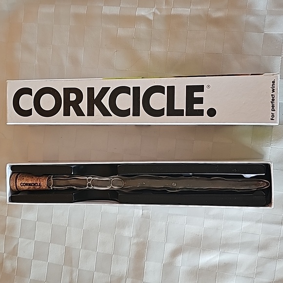 Corkcicle Wine Chiller - Picture 4 of 6